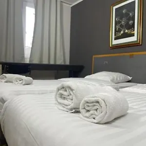 Hotel Bentley, Schaerbeek